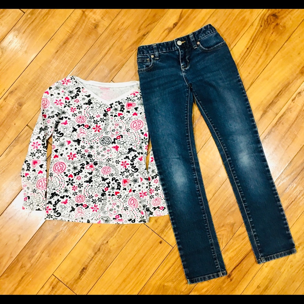 Girl skinny denim jeans and peace sign long sleeve cotton tee shirt top …